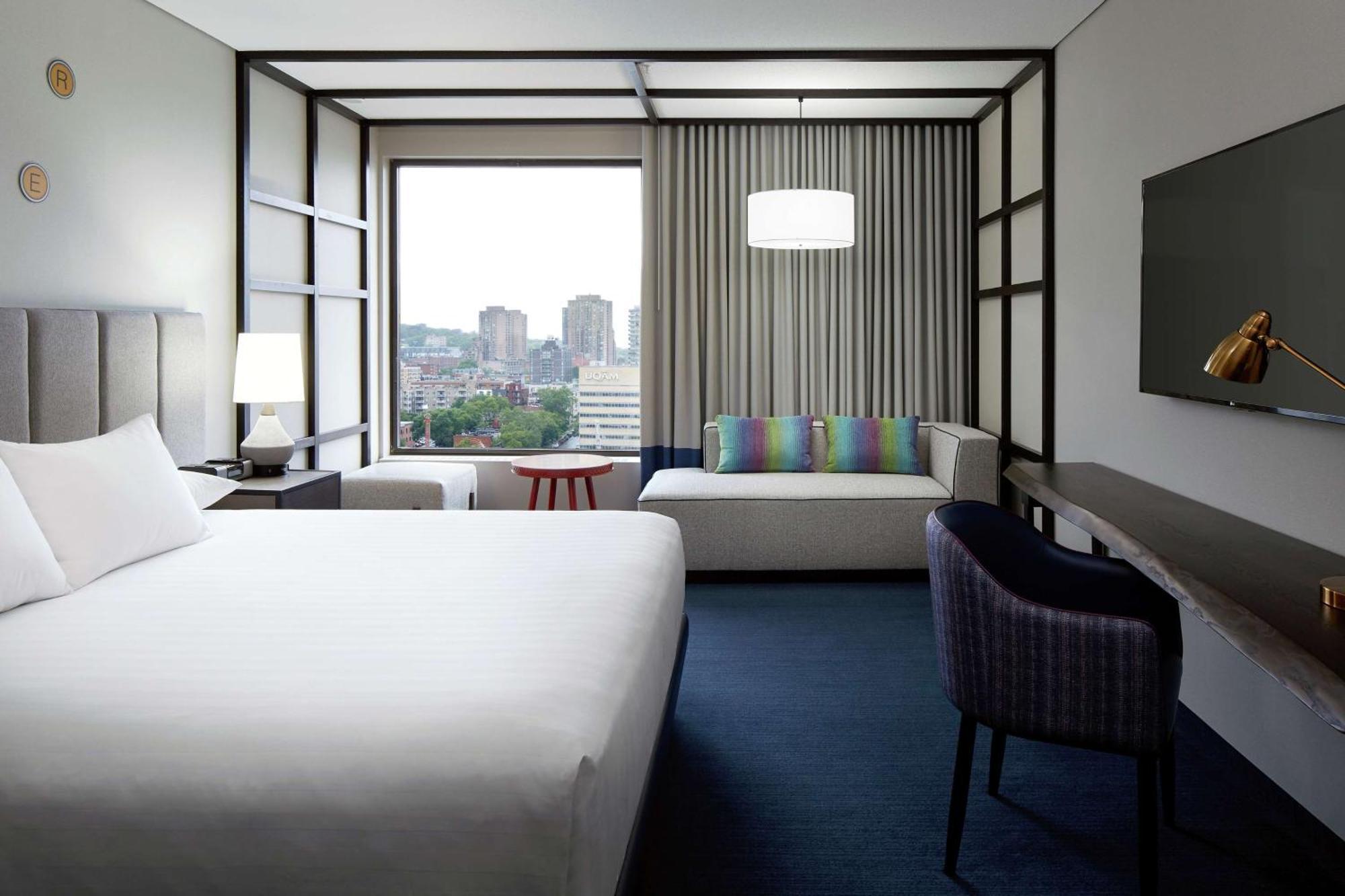 Doubletree By Hilton Hotel Montreal